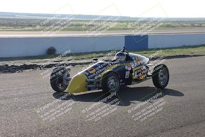 media/Jan-18-2026-CalClub SCCA (Sun) [[8bc6468723]]/Around the Pits/